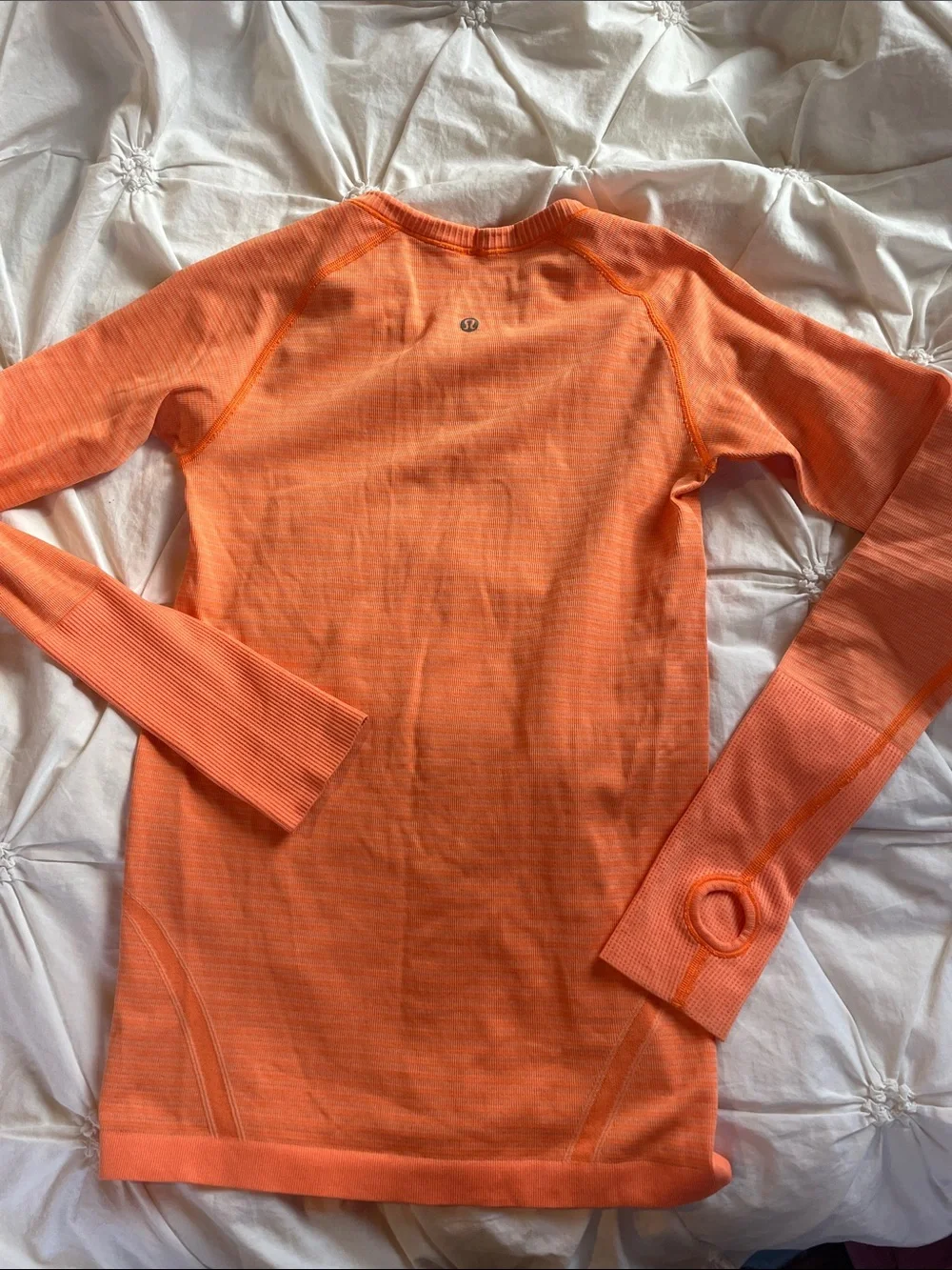 Women’s Long Sleeve Seamless Lulu Top - Orange 🍊🧡 - Picture 4 of 5